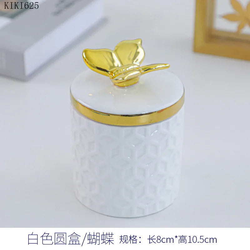 Creative Ceramic Jewelry Storage Jar Electroplating Golden Animal Cover Wedding Candy Gift Box Household Mini Sealed Jar Decor