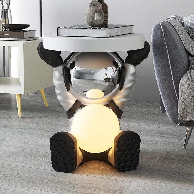Astronaut LED Decorative Lamp — Bluetooth Speaker Option